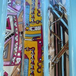 Colorful Patterned Twilly Set